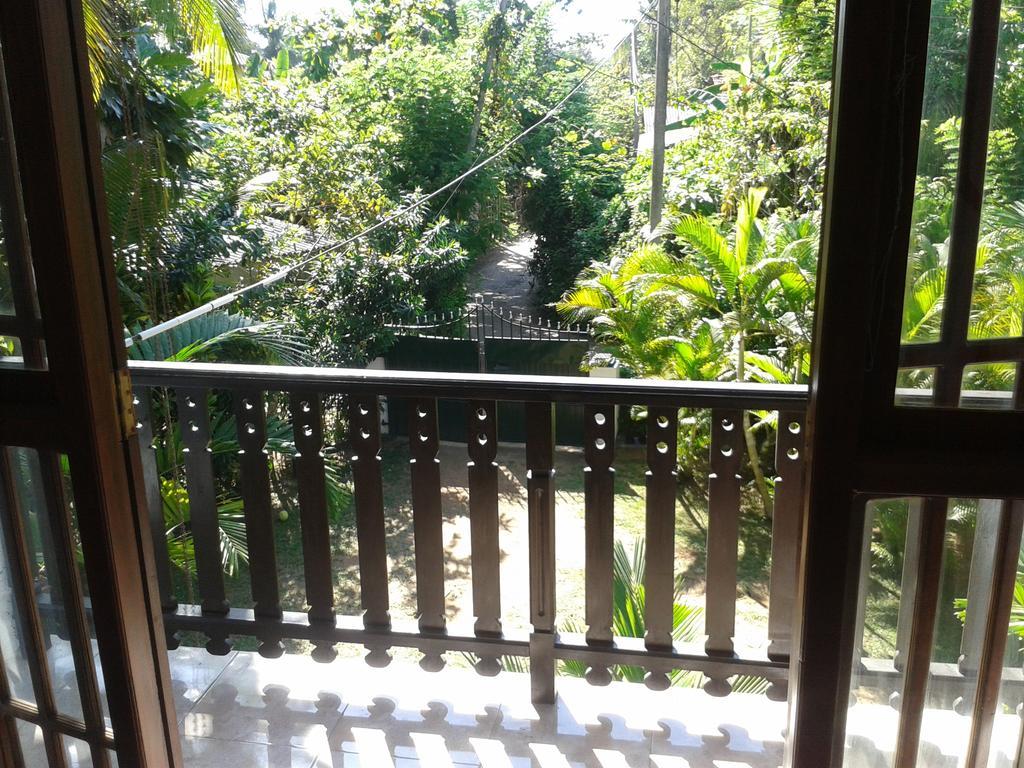Villa 159 Hikkaduwa Buitenkant foto