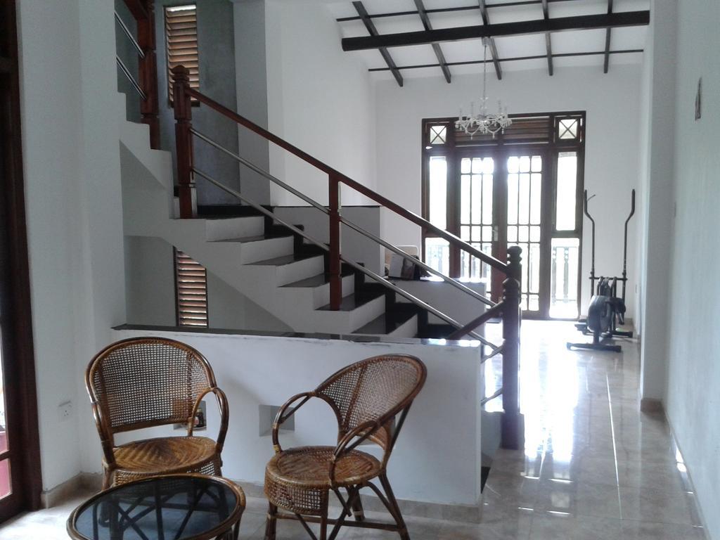 Villa 159 Hikkaduwa Buitenkant foto